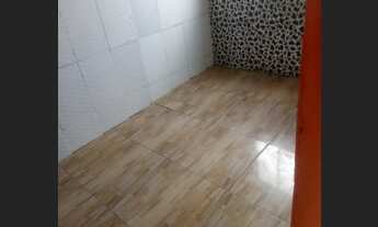 Imagem 5: Aluga-se casas de 1 e 2 quartos em cajazera 7 água e luz incluso * luz