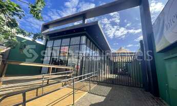 Imagem: Ponto comercial/Loja/Box para venda possui