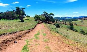 Imagem 3: Lote/Terreno para venda tem 1000 metros quadrados em Centro - Bom Jesus dos Perdões - SP