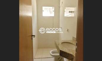 Imagem 7: CASA RESIDENCIAL em UBERLÂNDIA - MG, SANTA ROSA