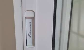 Imagem 2: Porta para casa Galpão / depósito com venda por R$1.250