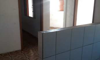 Imagem 6: Oportunidade - Alugo casa perto do Supermercado Dia, perto de tudo