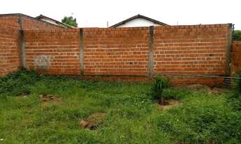 Imagem 6: Casa toda em dias e murada!