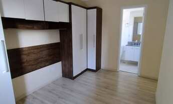 Imagem 5: Apartamento com 2 dormitórios, 1 sendo suíte. Cond. Varanda Aldeia Barueri