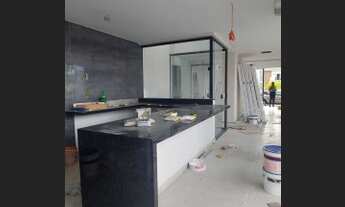 Imagem 4: Condomínio Jardins do Lago, casa nova com 4 suítes, piscina e churrasqueira