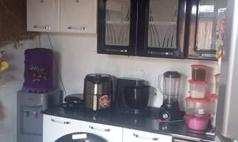 Imagem 2: Pra vender logo pequena casa ? bém localizada