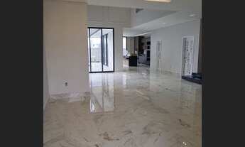 Imagem 3: Em Construção no Alphaville