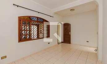 Imagem: Casa à Venda - Vila das Mercês, 2 Quartos