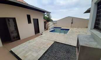 Imagem 7: Sobrado para Venda em Joinville, Boa Vista, 3 dormitórios, 1 suíte, 2 banheiros