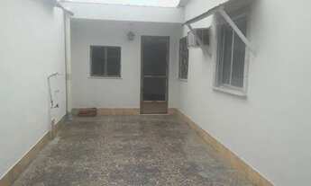 Imagem 2: Casa com rgi Casa com 4 dormitórios