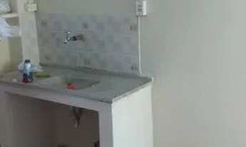 Imagem 4: ALUGO QUARTO/COZINHA