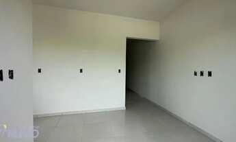 Imagem 3: Casa de 52,50m² edificada em terreno de 180m² com 02 dormitórios. Próximo ao mercado Coelh