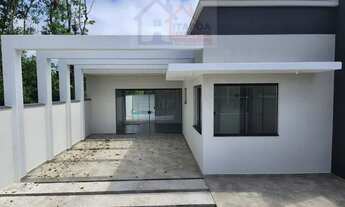 Imagem: CASA C/ 2 SUITES 1 DORM - PISCINA E CHURRASQUEIRA