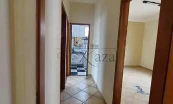 Imagem 4: Jacarei - Casa Padrão - Centro