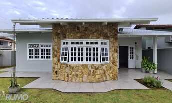 Imagem 2: Casa com 04 dormitórios sendo uma suíte, próximo do bairro Nações. Excelente localização!