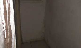 Imagem 3: Loja com kitnet e kitnet no Tanguá rua Alberto krause