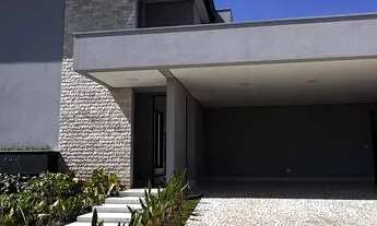 Imagem: UBERLÂNDIA - Casa de Condomínio - NOVA