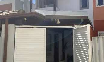 Imagem 3: Casa para venda tem 120 metros quadrados com 3 quartos em Ouro Verde - Rio das Ostras - RJ