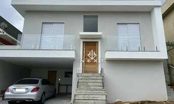 Imagem: Casa com 3 suítes à venda, 220 m² por