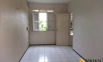 Imagem 2: Apartamento 02 dormitórios e garagem no Quintinho cunha