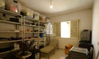 Imagem 5: CASA RESIDENCIAL DE 200M² POSSUINDO 2 DORMITÓRIOS, 2 BANHEIROS E 4 VAGAS Á VENDA NA VILA