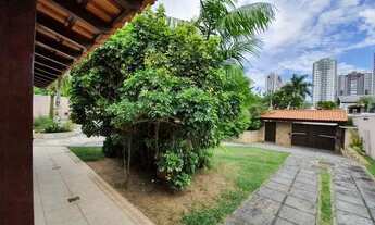 Imagem 7: Casa com 6 Quartos e 7 banheiros à Venda, 976 m² por R$ 5.500.000