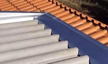 Imagem 3: Calhas rufos pingadeiras e manutenções de telhados