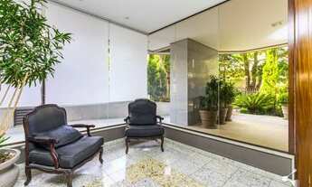 Imagem 3: Espetacular Apto. semi mobiliado no bairro Rio Branco, Porto Alegre/RS, um por andar, 195m