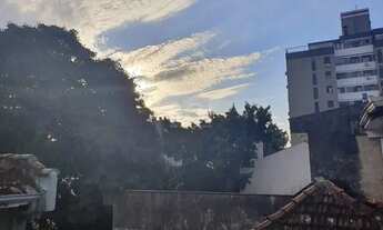 Imagem 4: Casa Sobrado à venda Petrópolis quase Protásio Alves