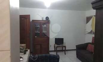 Imagem 2: Apartamento à venda com 2 dormitórios cod:REO818460