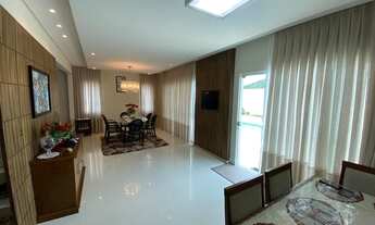 Imagem 7: Casa na Praia dos Amores com 03 suítes + Piscina