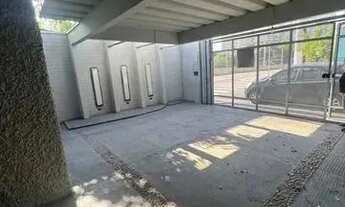 Imagem 4: Galpão Industrial para Locação em São Paulo-SP: 3 Quartos, 8 Salas, 3 Banheiros, 2 Vagas d