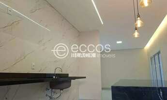 Imagem 5: Casa à venda, 3 quartos, 3 suítes, 2 vagas, Jardim Colina - Uberlândia/MG