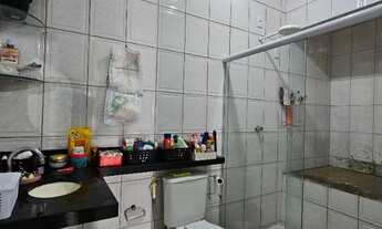 Imagem 5: Casa grande na Cidade Universitária / Forene com piscina