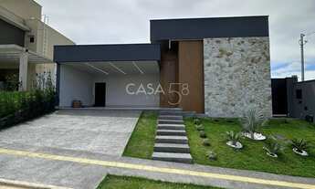 Imagem 3: Casa Térrea 3 Suítes no Jardins Bolonha 197m² com Escritório e Lazer Completo