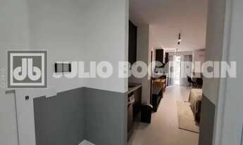Imagem 3: Leblon Apartamento Locação, Rua João Lira, Terceira Quadra, Sala Quarto com Varanda