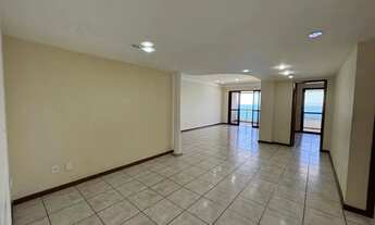 Imagem 4: Imóvel para aluguel possui 220 metros quadrados com 4 quartos