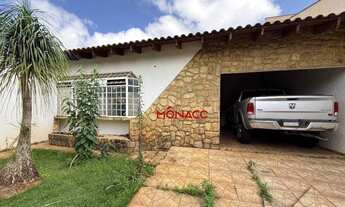 Imagem 2: Casa com 3 dormitórios para alugar, 160 m² por R$ 2.800/mês - Bandeirantes - Londrina/PR