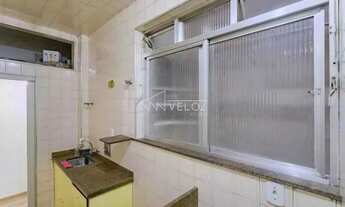 Imagem: Apartamento / Residencial / Catete