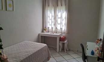 Imagem 3: Vendo casa no 2° andar à 100 metros da praia