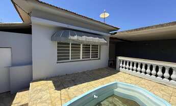 Imagem 4: Casa 4 Dormitórios/Moradia ou Clinica