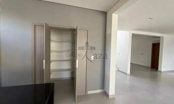 Imagem 3: Imóvel para aluguel tem 500 metros quadrados com 5 quartos