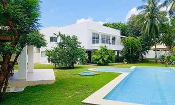 Imagem 4: Casa para venda tem 480 metros quadrados com 7 quartos