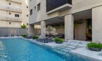 Imagem 3: Flat em andar alto com 1 vaga privativa em Itapema/SC