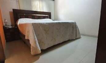 Imagem 2: Casa para venda possui 350 metros quadrados com 3 quartos em Parque das Laranjeiras - Goiâ