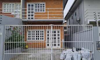 Imagem 1: Casa Parque 10 Casa com 3 dormitórios