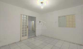 Imagem 2: Casa para venda possui 190 metros quadrados com 4 quartos em Saci - Teresina - PI