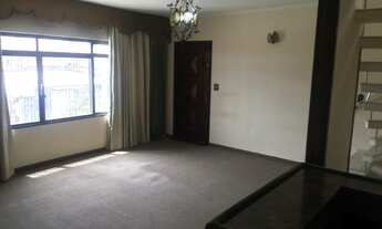 Imagem 3: Sobrado para venda possui 300 metros quadrados com 4 quartos em Vila Brasilina - São Paulo