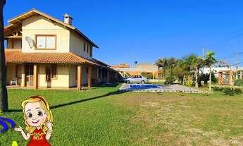 Imagem 6: Trata-se de um imóvel localizado em avenida comercial