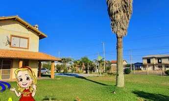 Imagem 5: Trata-se de um imóvel localizado em avenida comercial